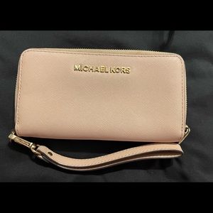 Michael Kors wristlet wallet